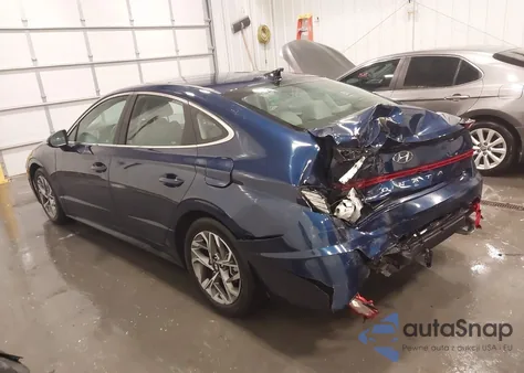 2021 Hyundai Sonata Sel z USA, uszkodzony, nr VIN 5NPEL4JA2MH102064